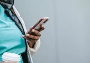 nurse using encrypted hipaa-safe app